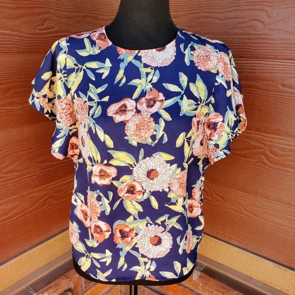 June & Hudson Floral Women's Blouse Size Small - Picture 2 of 11